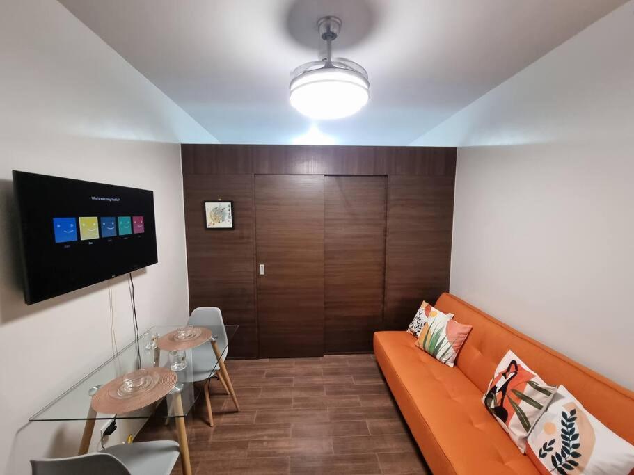 Great View 1 Bedroom Condo In Makati Near Trident Tower Μανίλα Εξωτερικό φωτογραφία